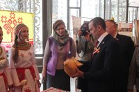 Педагогический университет принял участие в мероприятиях, посвященных празднованию Дня народного единства Педагогический университет принял участие в мероприятиях, посвященных празднованию Дня народного единства