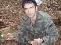 Погиб как герой, как воин в поле боя Погиб как герой, как воин в поле боя