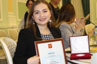 Волонтерам вручили памятные медали XIX Всемирного фестиваля молодежи и студентов 2017 года в Сочи от Президента России