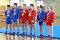 В Университете Яковлева продолжается набор в секцию борьбы самбо