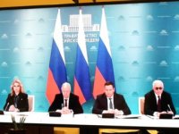 Церемония подписания Генерального соглашения между общероссийскими объединениями профсоюзов, общероссийскими объединениями работодателей и правительством России на 2021–2023 годы Церемония подписания Генерального соглашения между общероссийскими объединениями профсоюзов, общероссийскими объединениями работодателей и правительством России на 2021–2023 годы