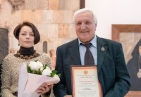 «Между прошлым и будущим …»