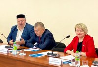 Ирина Осипова приняла участие в работе круглого стола по вопросам социокультурной адаптации и интеграции мигрантов Ирина Осипова приняла участие в работе круглого стола по вопросам социокультурной адаптации и интеграции мигрантов